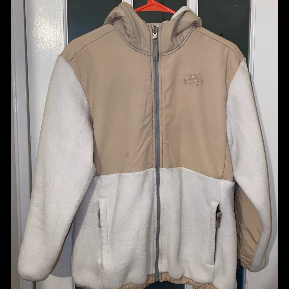 The North Face Sweater (Girls)